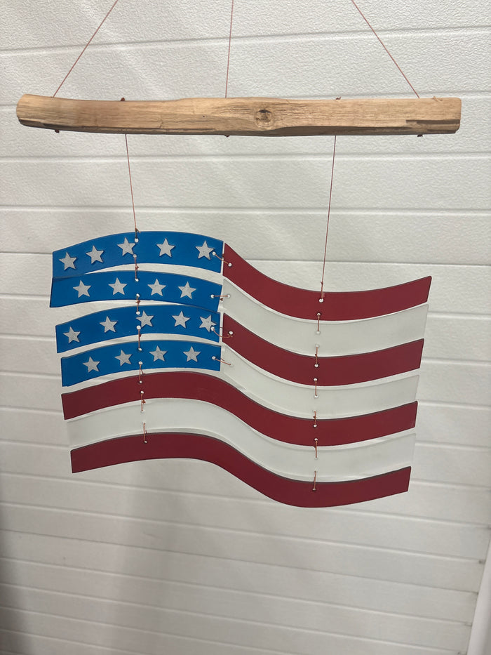 US Flag Mobile Chime - Decorative Wind Chime for Outdoor Use