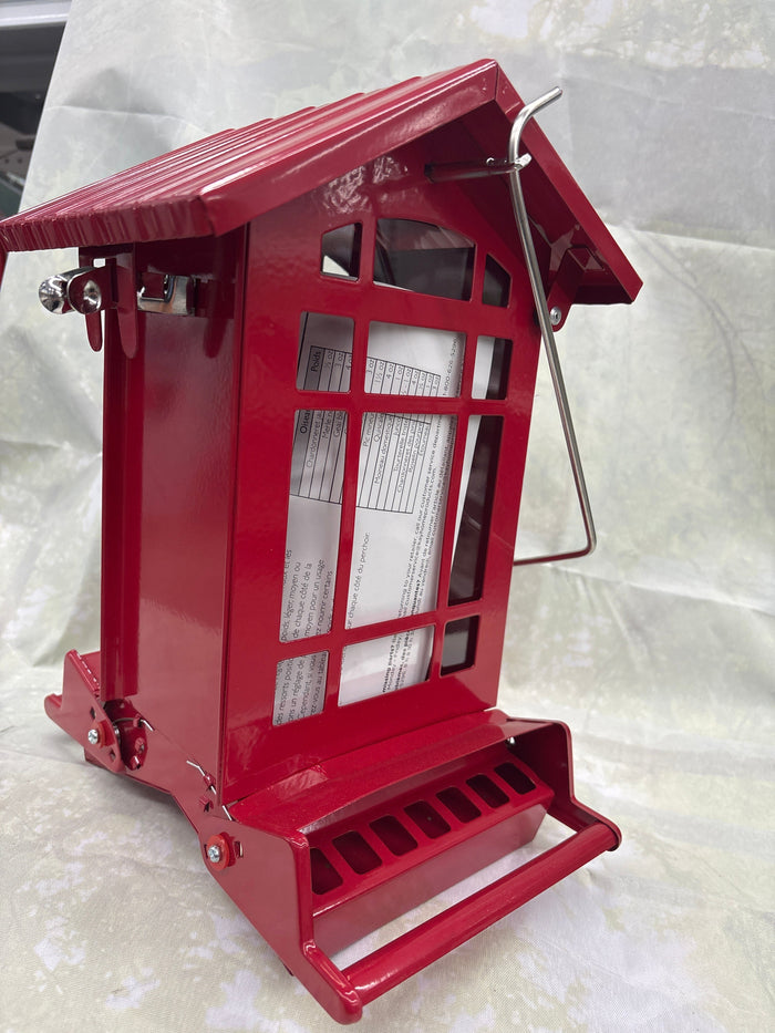 Chateau Square Reserve Seed Feeder
