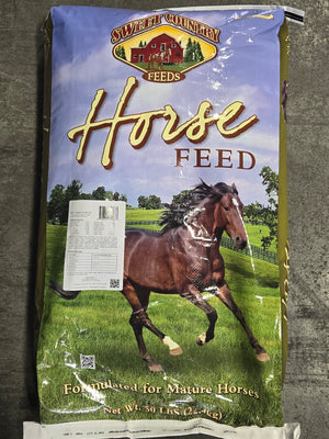 12 Horse Pellets - High-Quality Feed for Optimal Nutrition