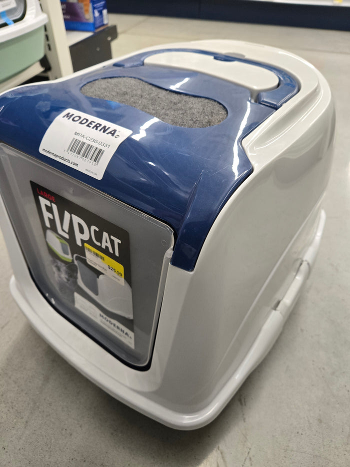 Closed Litter Box Blue