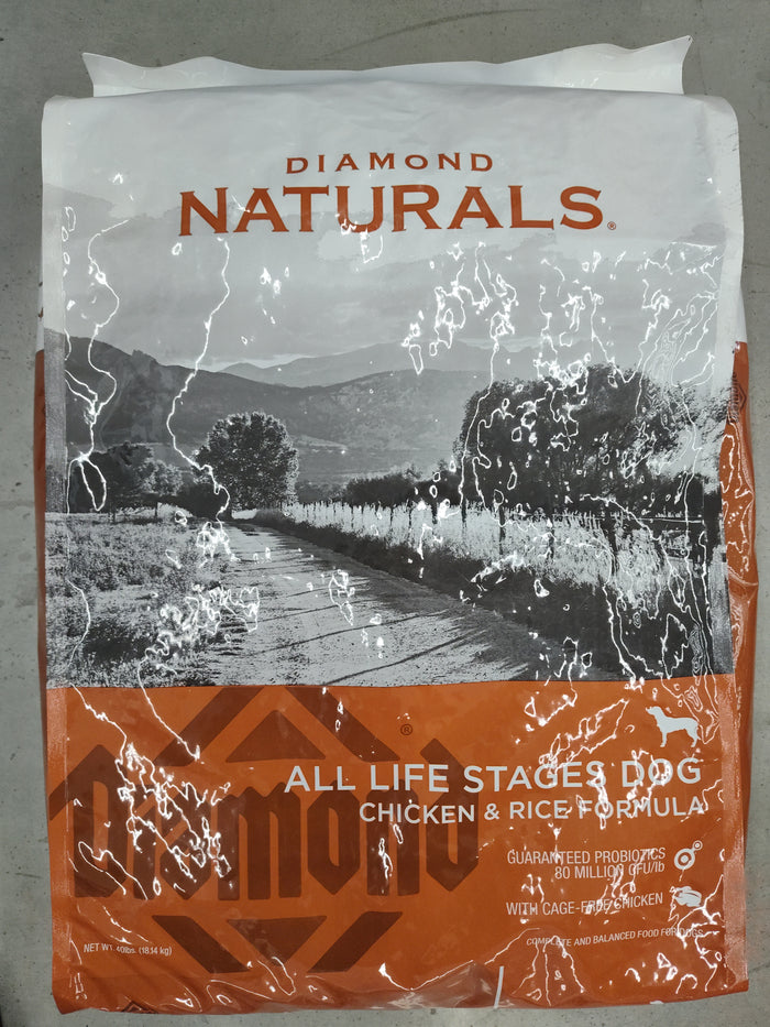 Diamond Naturals Chicken and Rice Dog Food (40 lbs)
