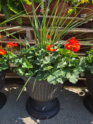 14" Tuscany Urn