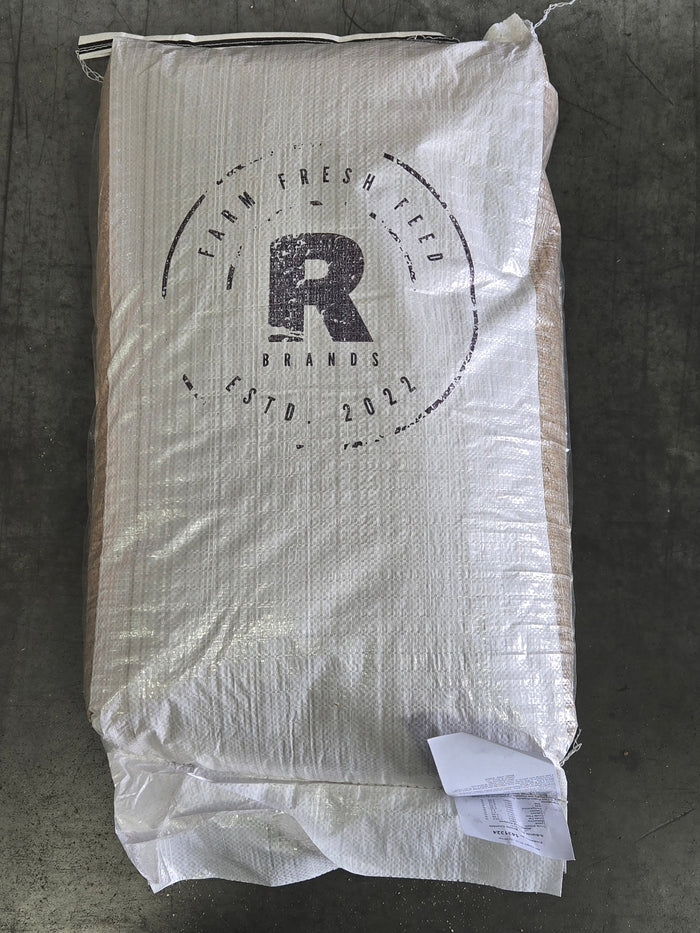 R Brand Broiler Crumble (50 lbs)