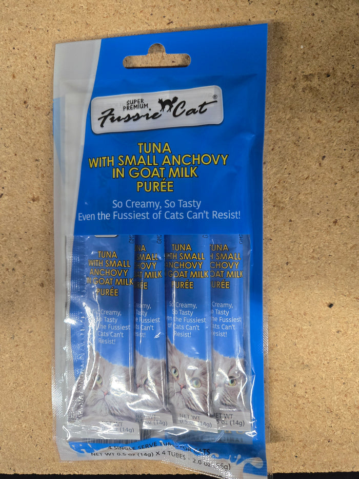 Pureed Tuna and Anchovies Treats for Cats