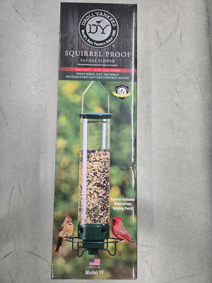 Squirrel Flipper Bird Feeder (5 lbs)