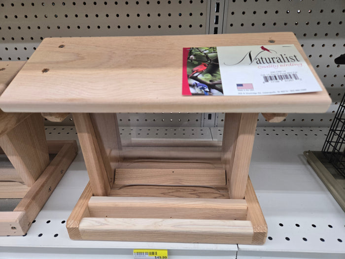 Ranch Post-Mounted Bird Feeder