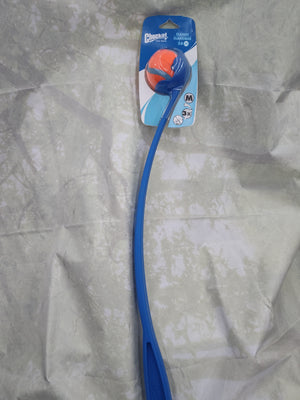Chuckit! 6400 Dog Toy, Classic Ball Launcher, Plastic Chuckit Ball Launcher