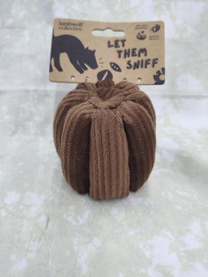 LW Canele Pastry Snuffle