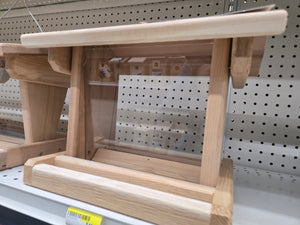 Ranch Post-Mounted Bird Feeder
