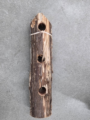 6-Plug Suet Log Without Perch