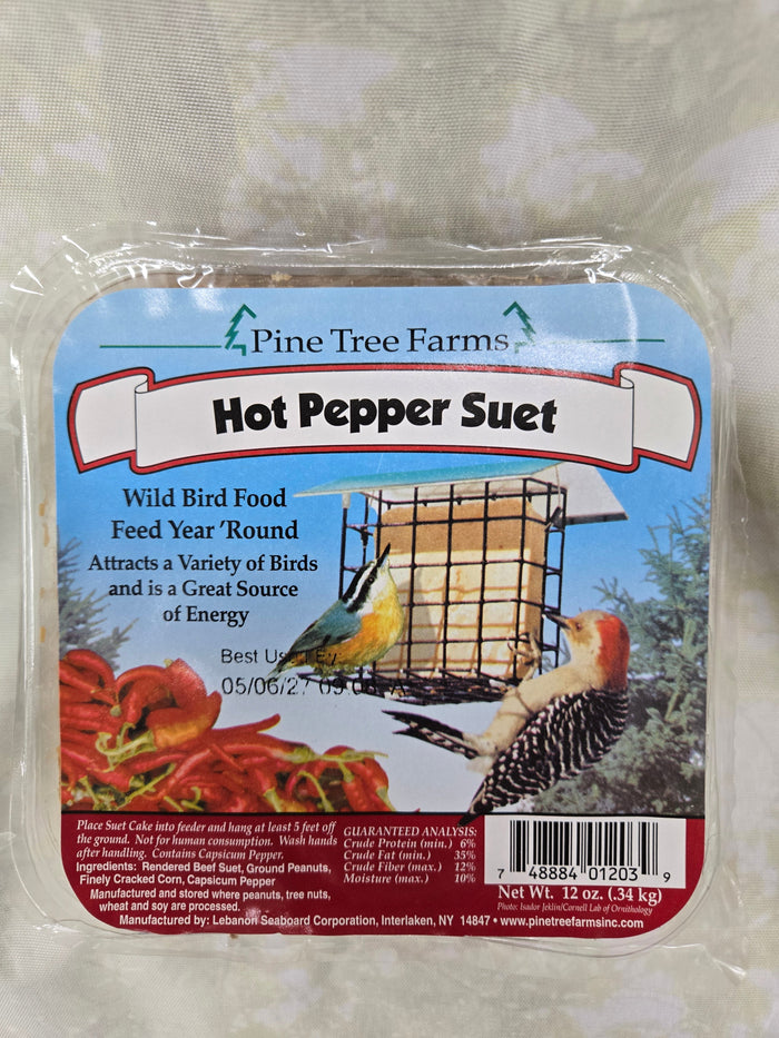 Hot Pepper Suet Cake (1 lbs)