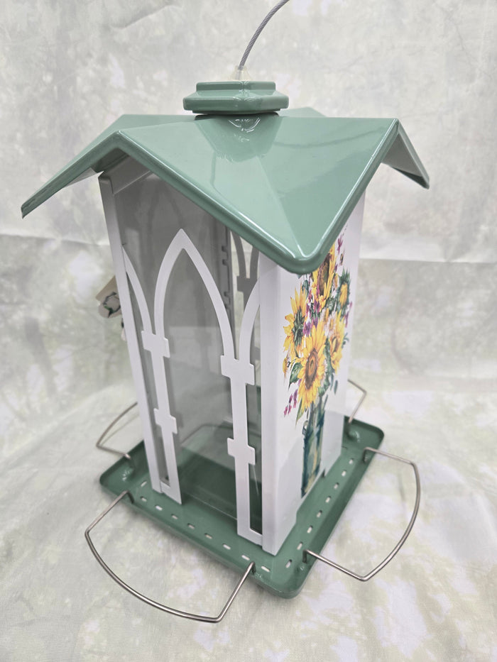 Cottage Metal Feeder