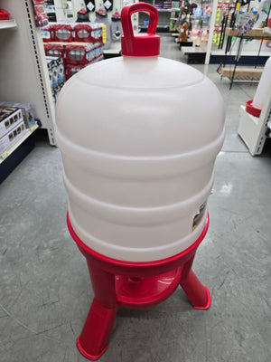Plastic Dome Poultry Waterer 10gal. Dome Waterer