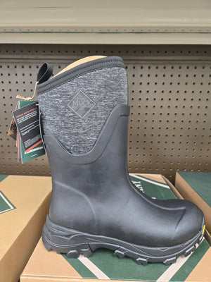 Muckmaster Mid-Cut Boots for Men and Women - MB MUCKMASTER MID BLK M8