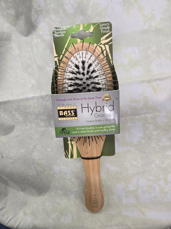 Bass Brush Oval Medium