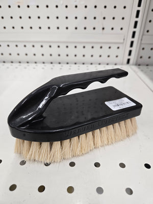 Tampico Pig Brush with Handle